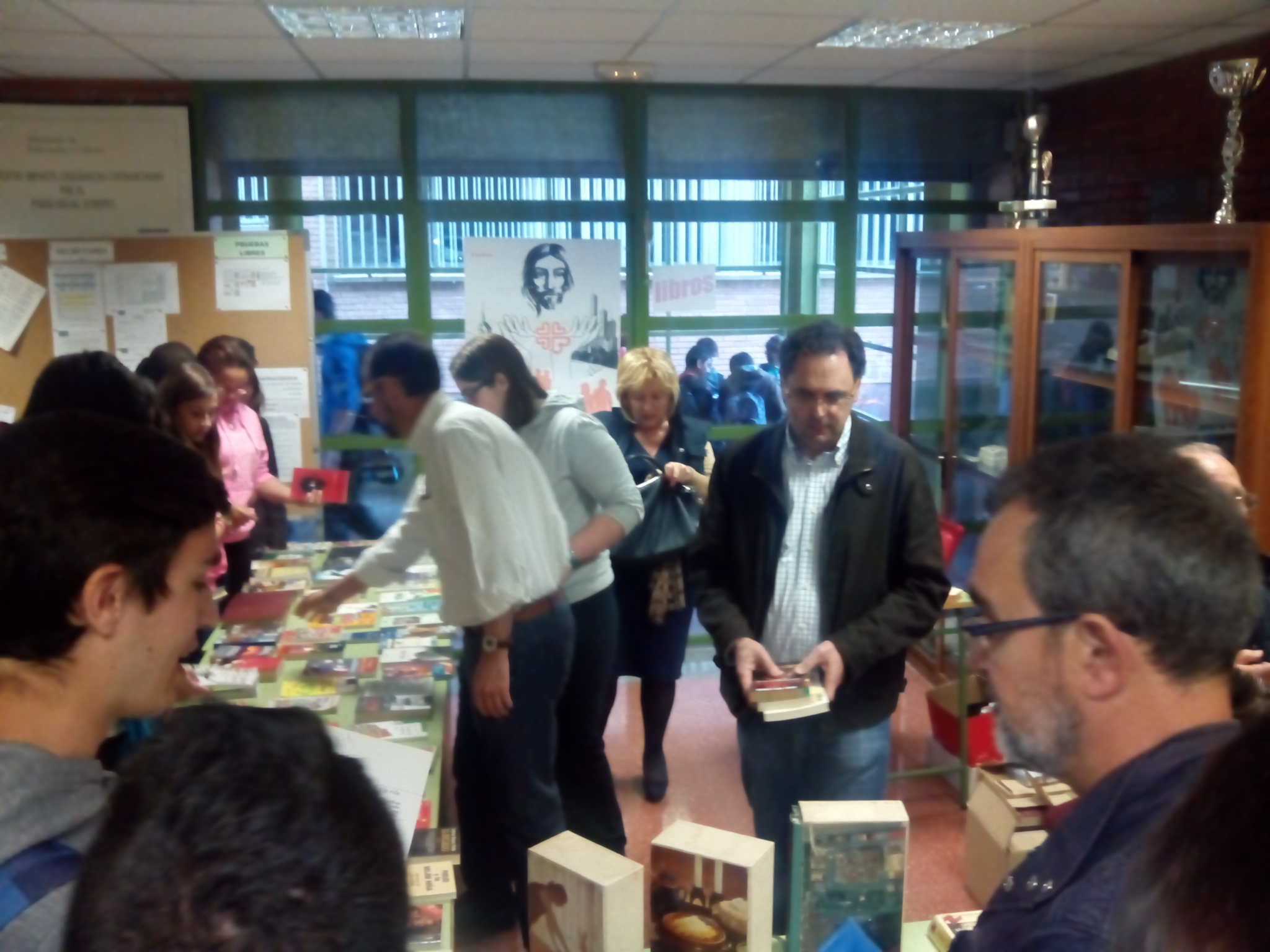 Mercadillo Solidario